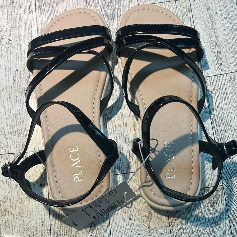 Girls sandals